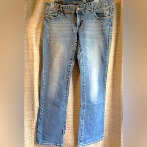 Maurice Denim Blue Jeans, Embroidered Back Pockets, Stretch, size 7/8